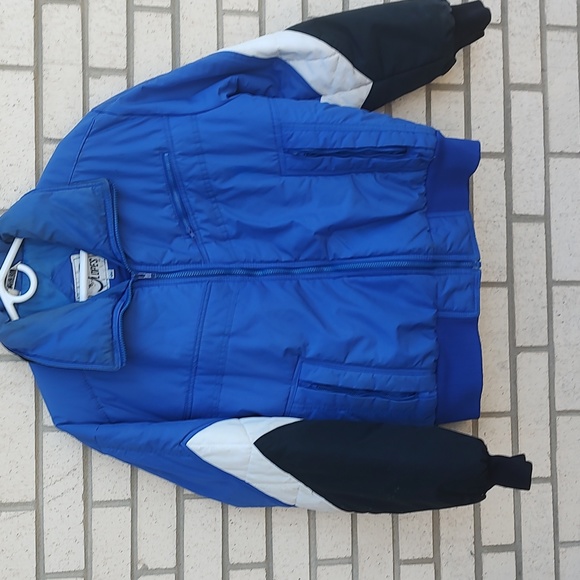 Blue Coat (Mens) - Picture 2 of 9